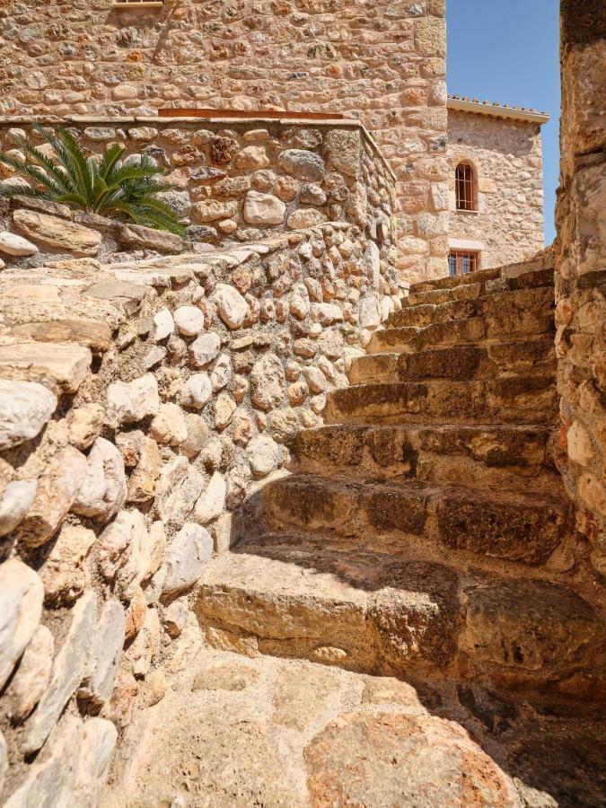 Petreas Castle Villa Kardamyli Exterior photo